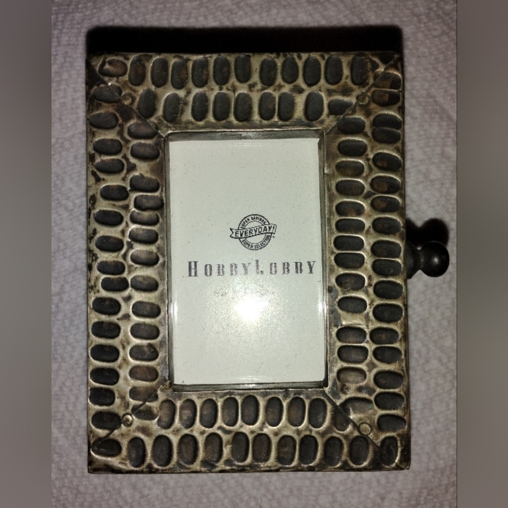Hobby Lobby Textured Frame Box